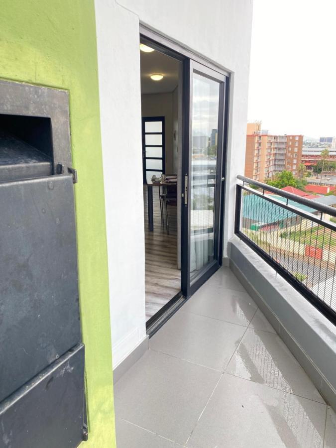 Dmn City At Merensky Apartment 温特和克 外观 照片